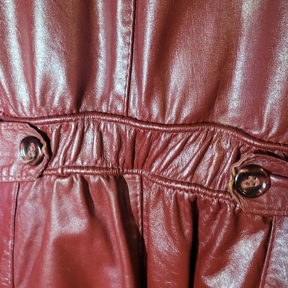 Vintage 1970s Opera Women's Lined, Belted Leather Trench Coat Fits Like A 4-6. - Picture 8 of 16